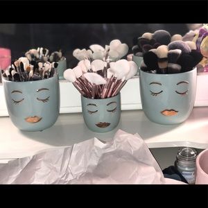3 - Makeup Brush Holders